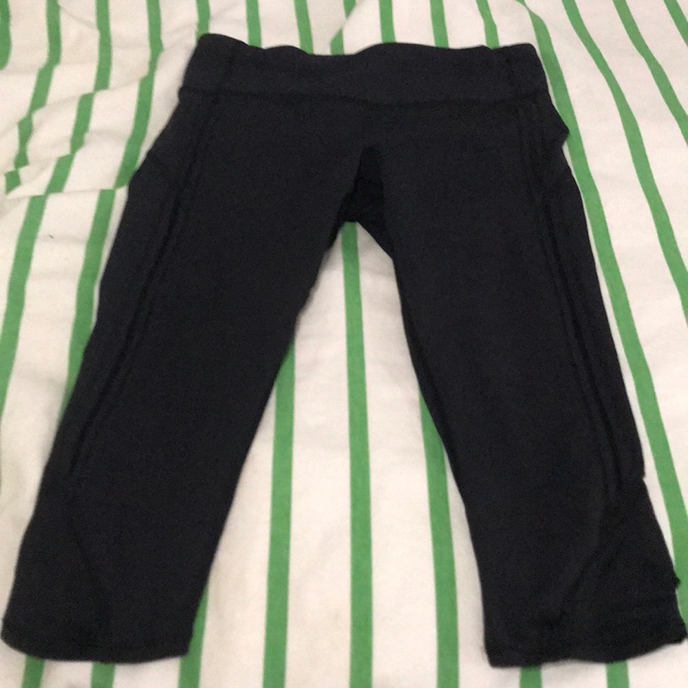 lululemon cropped leggings